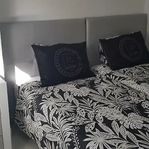 Bubu 2-b , Los Cristianos (Tenerife) Spagna