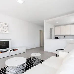 The White Heart House - Attic Sea View , Los Cristianos (Tenerife) Spagna