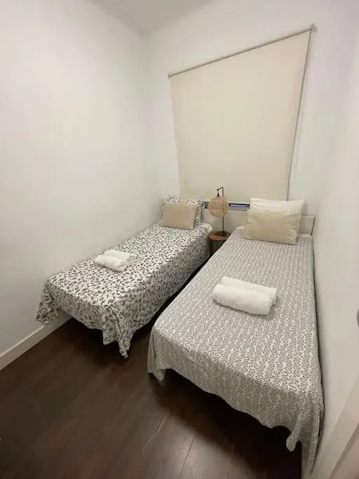 Cozy And Central Apartment Barcelona